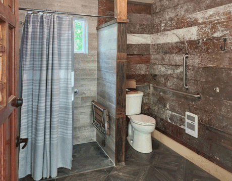 restrooms_shower_cowee_campground_sheffield_gem_mine_franklin_north_carolina